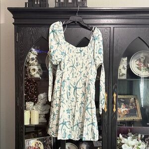 Floral Long Sleeve Dress - Cream and Blue